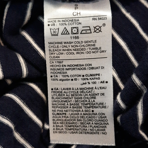 NWOT Old Navy Maternity Striped Top - Picture 6 of 6